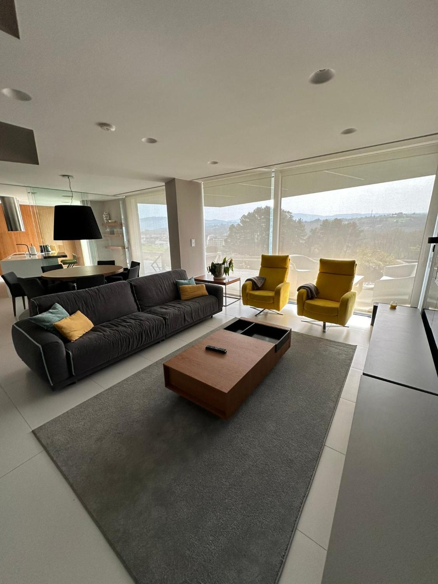 Tres Prismas Exclusive Villa Саррия Екстериор снимка